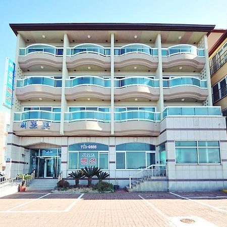 Jeju Sea-Port Pension Екстериор снимка